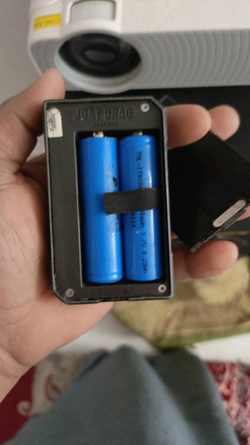 والله يا حبيبي لكطه هذا وها لعلم حته مكان الشحن يشغال 
مكاني النجف الاشرف حي لاشتراكي وعندي تانك بناء استخدام شخصي احسبه لك20جوه السوك الله شاهد جديد خذته من ملك التخدين
55 عوزه بس كطن