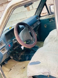 أسلام وعليكم يوجد بكم كروسيده 88 محرك كير  طخم تاير جديد ملاحظه 5 كير ...