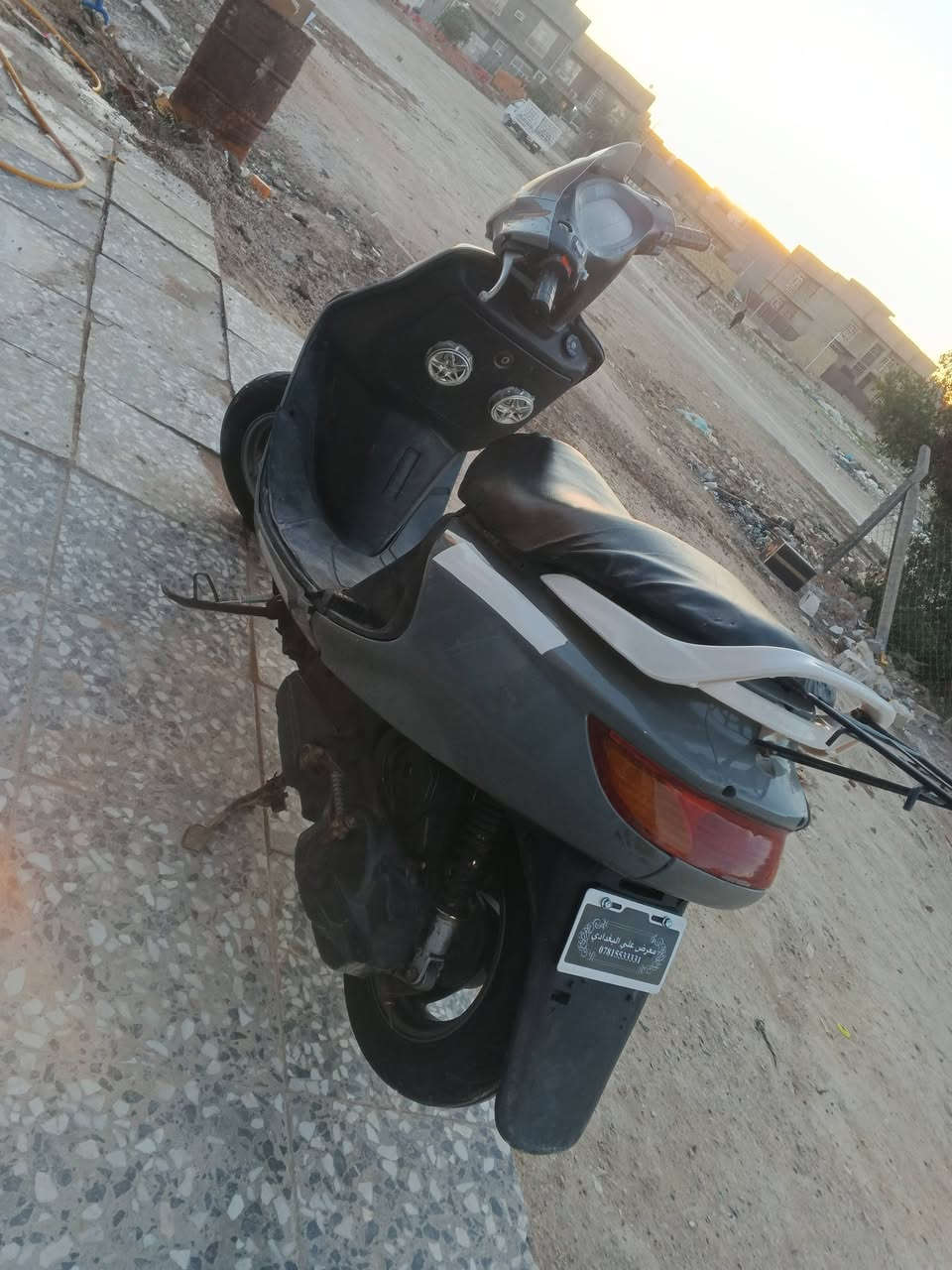 السلام عليكم شباب  مكاني حلة شارع30هذا رقمي *********** السعر 550وبيها مجال 
دراجة فراشة كرستال فحل 
لون مميز اسمنتي المرغوب 
كهربائيات شغالة سلف هندر معدل  
يرادلها فقط كلج امامي الدراجة بعدها على وضع الشركة محرك نضيف وناعم
  سستم سماعات جاهز يرادلك فقط م بي ثري
