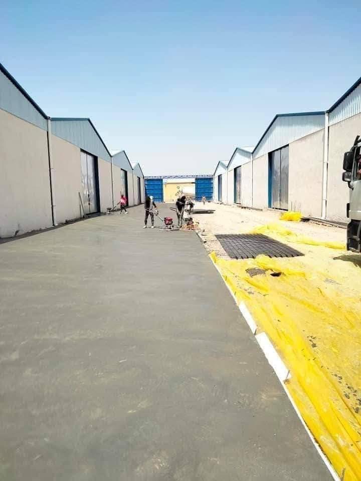 السلام عليكم ورحمة الله وبركاته ... مستعدون في تنفيذ جميع الصب وسقل جميع الارضيات .وأيضا الديكورات الارضيه للاستفسار الاتصال ***********
