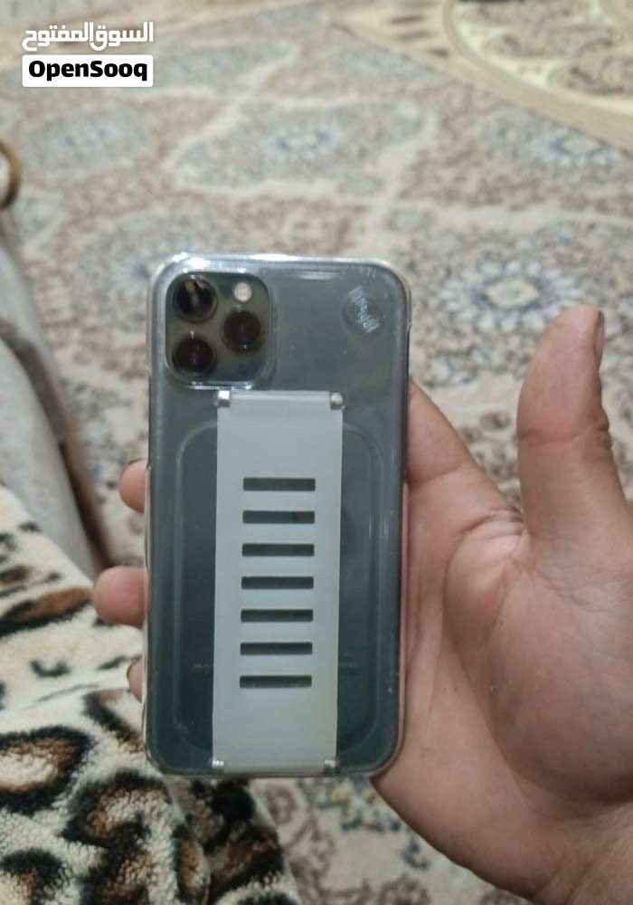 ايفون 11 برو فقط ذاكره 64 بطاريه 100 مبدله وشاشه ايضا مبدله بس خوش نوعيات ما فديوم شكيت منهن وبي فطور بسيطه بل شاشه ماماثرات نهائيا وفيس ايدي واكف جهاز كله تمام كامرات اتصال مايكات للمس كلشي تمام سعره 190بي مجال انشالله للشراي
رقمي متواجد انترنت و واتساب ***********
