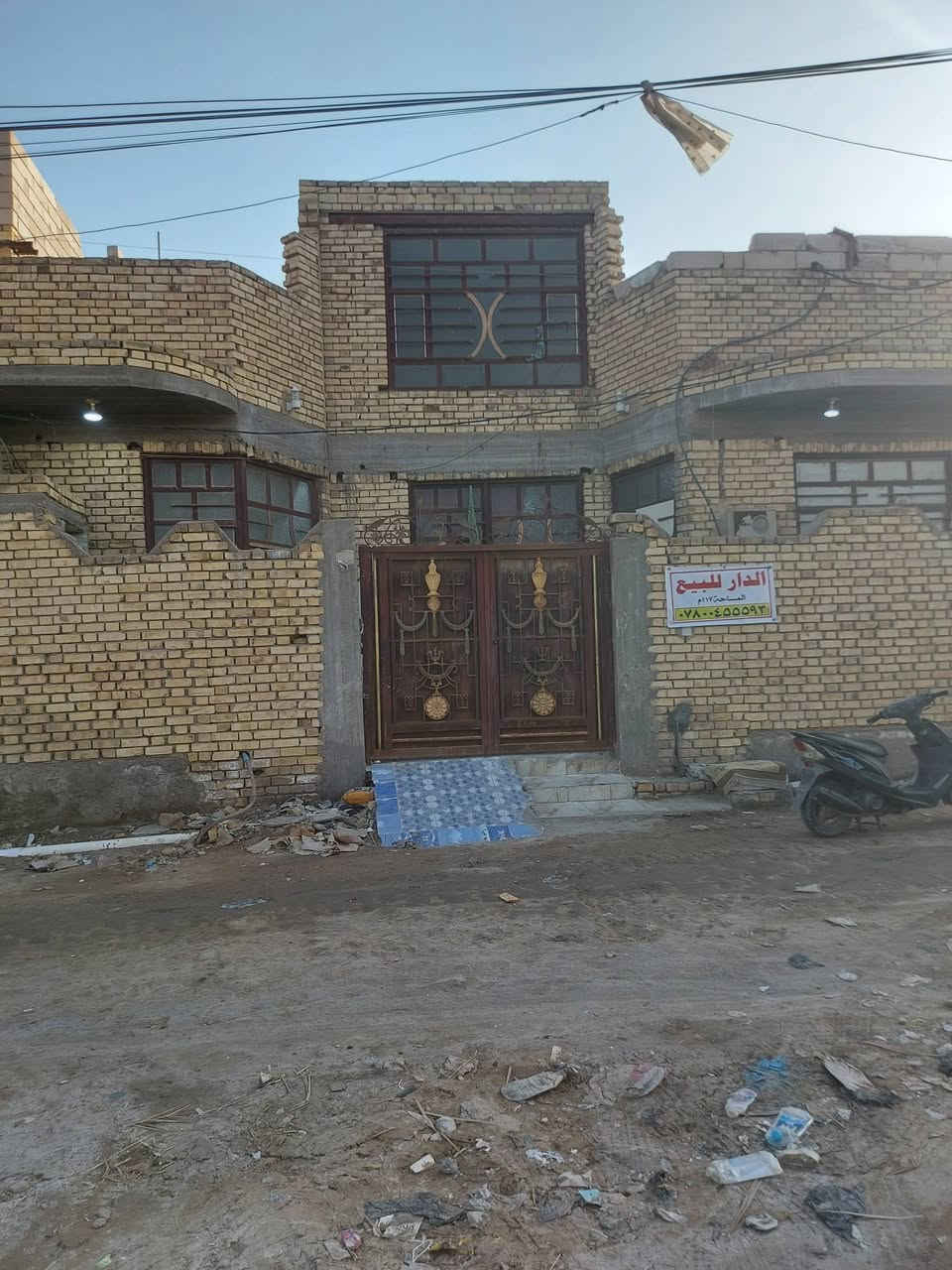 شارع السفينه شارع القيثاره  رقم مساحه ١١٧ غرفه وصاله وديوانيه صحيات جوه وصحيات بره
زراعي اسهم  ***********
