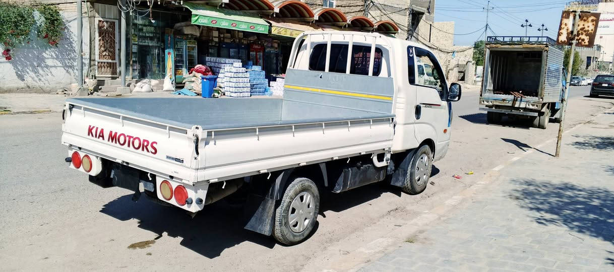 السلام عليكم شباب سياره للبيع مكينه وكير مسكر موديل 18 سياره جاهزه من كل شيء كير ماكينه تبريد ثلج حداديه سياره سعرها 52 مجال قليل #اني مكلف بالنشر @هذا الرقم التواصل-----***********
