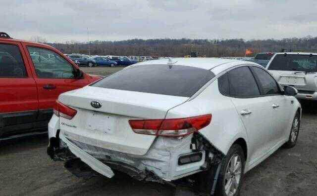 أوبتيما 2016 وارد أمريكي للبيع ليبل واحد بدون صبغ وبدون تبديل كما موضح بصور الحادث جميع الايرباكات سليمه شواصي وغود وكير ومحرك مكفولات تخم تايرجديد رقم ذي قار  الجديد مكاني الناصريه المركز  / السعر/125 وبيه مجال للاستفسار ***********
