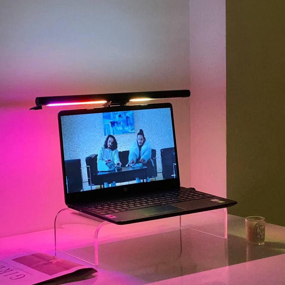 السلام عليكم البيع
اضاءة مونتير RGBIC Monitor light

✅ القياس 44 سم
‏‎✅ الألوان الأمامية (شمسي / ثلجي / اوف وايت )
‏‎✅ الألوان الخلفية بتقنية RGBIC 
‏‎✅ سهولة التركيب مع القاعدة
‏‎✅ التحكم عن طريق اللمس
‏‎✅ التحكم بشدة الإضاءة 
‏‎✅ عدد المودات الخلفية 15 مود
‏‎✅ التشغيل عن طريق منفذ USB


**إذا كنت صاحب هذا الإعلان وتريد حذفه لأي سبب، رجاءا أرسل رسالة إلى الدعم الفني**