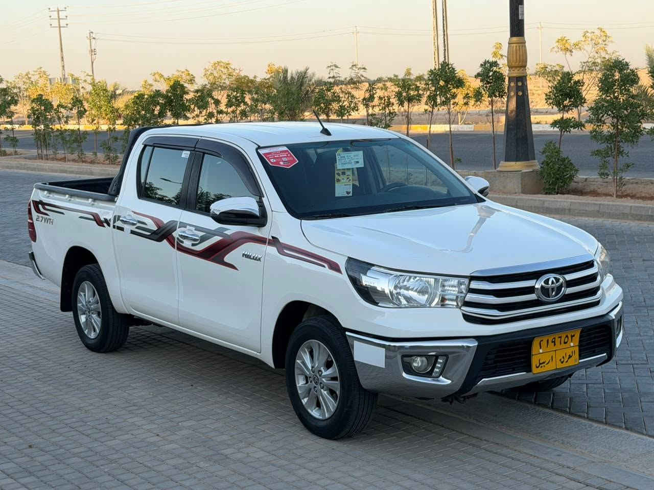 هايلوكس 2021 كفاله عامه حتئ من البارد  السعر 238وبي مجال ساز فول 1/1 بصمه وتبريد كشنات وتبريد قطعتين بيانو بصمه ابواب شاحن لاسلكي مرايات شفط كروس سرعة شاشة كبيره وكامره خلفيه وباقي المواصفات المعروفه سياره جديده كلش تحويل او وكاله سنويه لـ30  للاستفسار***********
