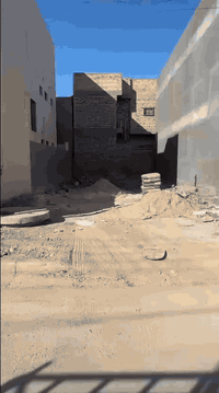 🏡 فرصة ذهبية  للسكن !
عرصه خاليه طابو  صرف وباسم واحد المساحه ::١٥٥ متر 

📍 الموقع: حي الاساتذه الاولى فرع المحسن 
📐  
📏الواجهه \7.5  متر
📏النزال ١// 20 متر 
تنفذ بيت أحلامك على هاذه الموقع شي راقي ومميز 
لمعرفه السعر اتصال او مراسل  

📞 لمزيد من المعلومات أو لمعاينة العقار، يرجى الاتصال أو زيارة المكتب:
📍 الحلة – حي الحسين، قرب حلويات لبنان

📱 ￼⁨0770 166 6501⁩ واتساب 
📱 ***********
📱 ***********
سجاد سامي للعقار
