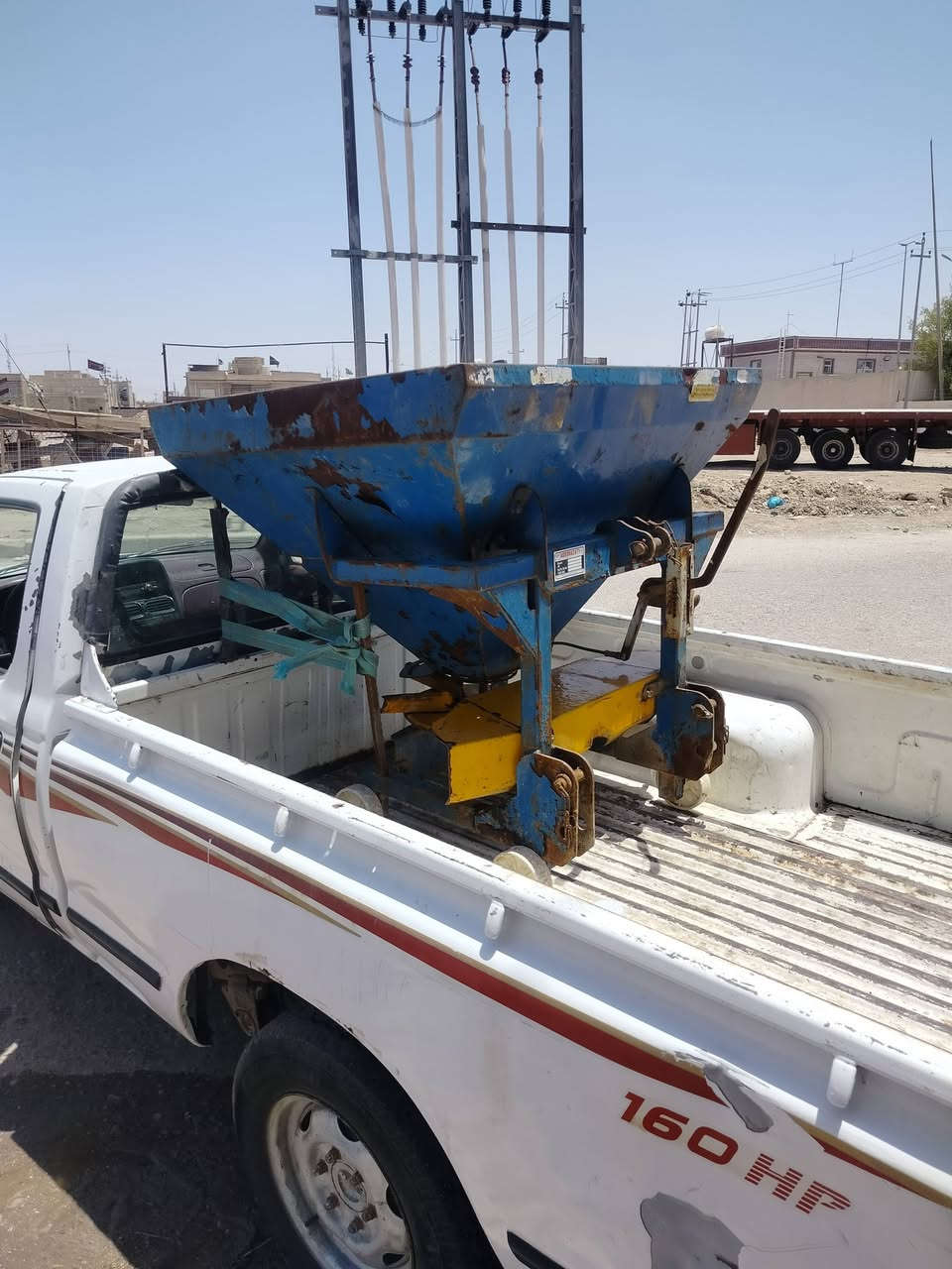 باذره ٨كيس نضيفه البيع سعرها 65وريه مجال تحياتي للجميع ***********
