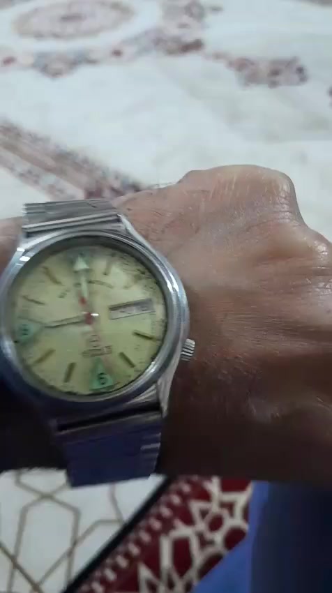 ساعه سويسري
للبيع اوتماتك 
اصلي 
المهتم خاص


**إذا كنت صاحب هذا الإعلان وتريد حذفه لأي سبب، رجاءا أرسل رسالة إلى الدعم الفني**