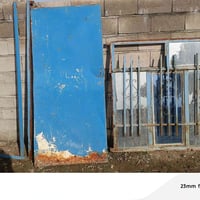 للبيع شباك و باب زوج بسعر 40الف... 07515579256 رقم الهاتف