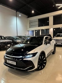 كراون هايبريد • ٢٠٢٣ • ٣٠٠٠٠ كم