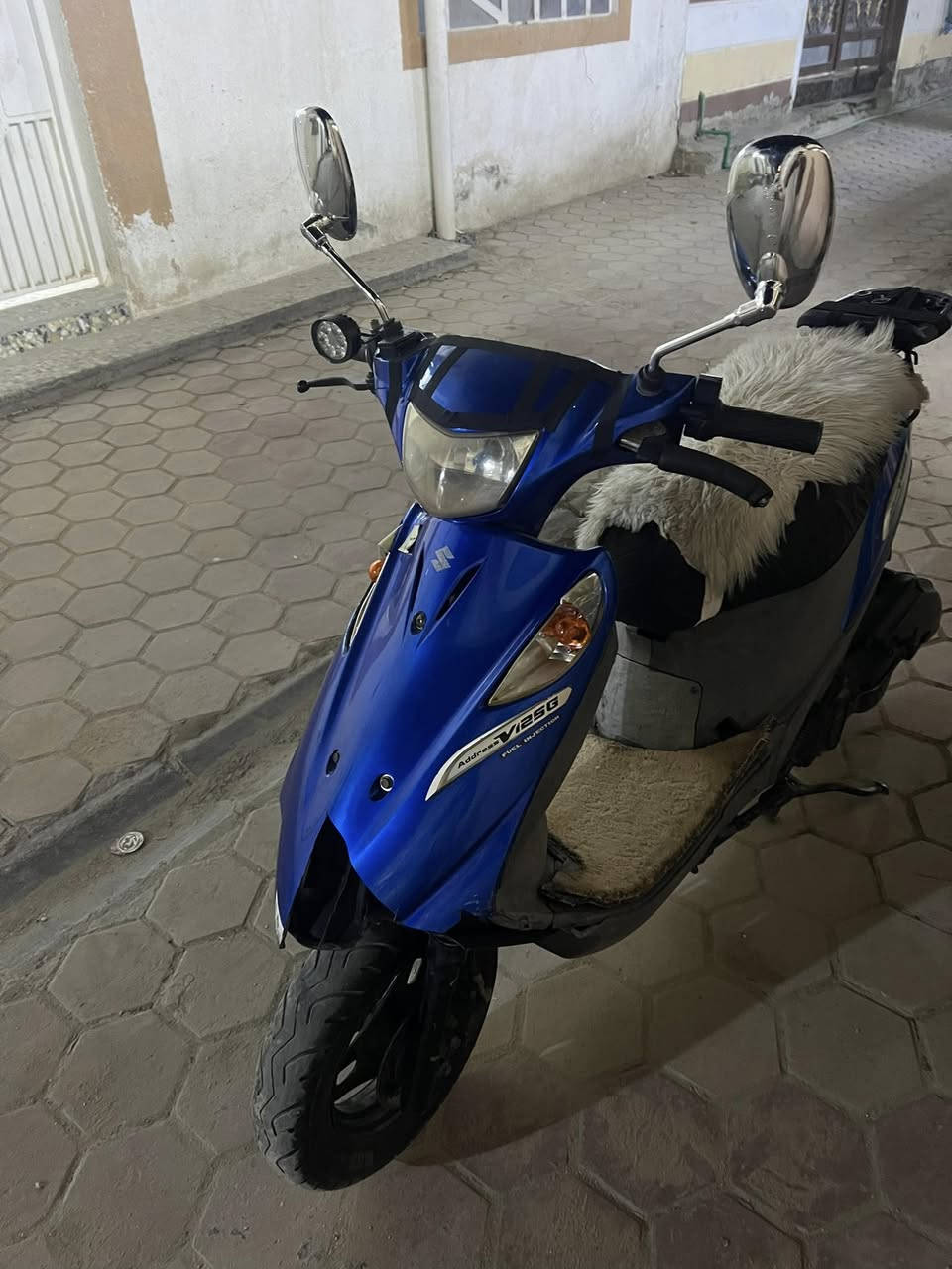 السلام عليكم دراجه ادرس ياباني نوزل نضيفه كلها شغاله اشاير لايت بك لايت دشبول كلها كامله مجفته مره وحده السعر 350 وبيها مجال مكان كربلاء حي العباس شراي تصل ***********
