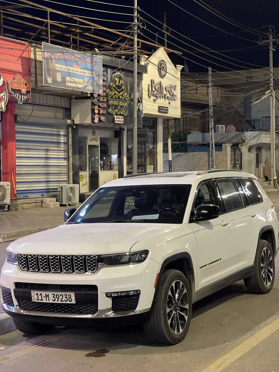 سلام عليكم
جيب 7راكب لتمد فول مواصفات
رادار
تحديد مسار 
جلد 
فتحة سقف
تدفئة كشنات 
شاشة كبيرة 
ماشية 60الف
الحادث حافة البنيد فقط
جاهزة من كلشي 
المكان  كربلاء 
***********
