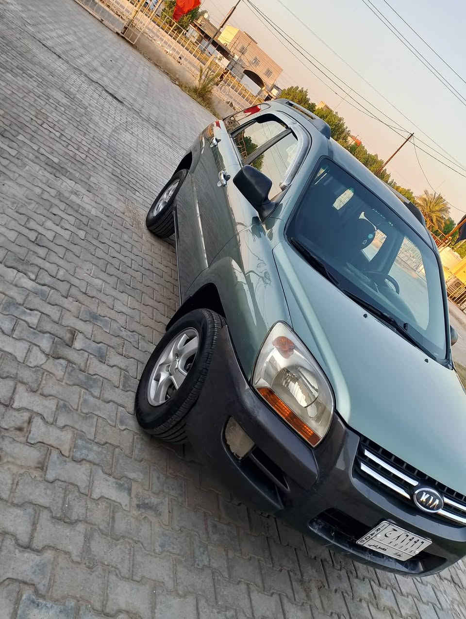 للبيع ***********كيا سبورتج سعره 92رقم بغداد 2007 مشروع وطني سنوية جديده محرك 2000 دوش مكفولة ضربة وحادث بيه قطعه واحده صبغ فقط محرك وكير حدادية تبريد تخم تاير كله جيد جداً مكانه كربلاء
