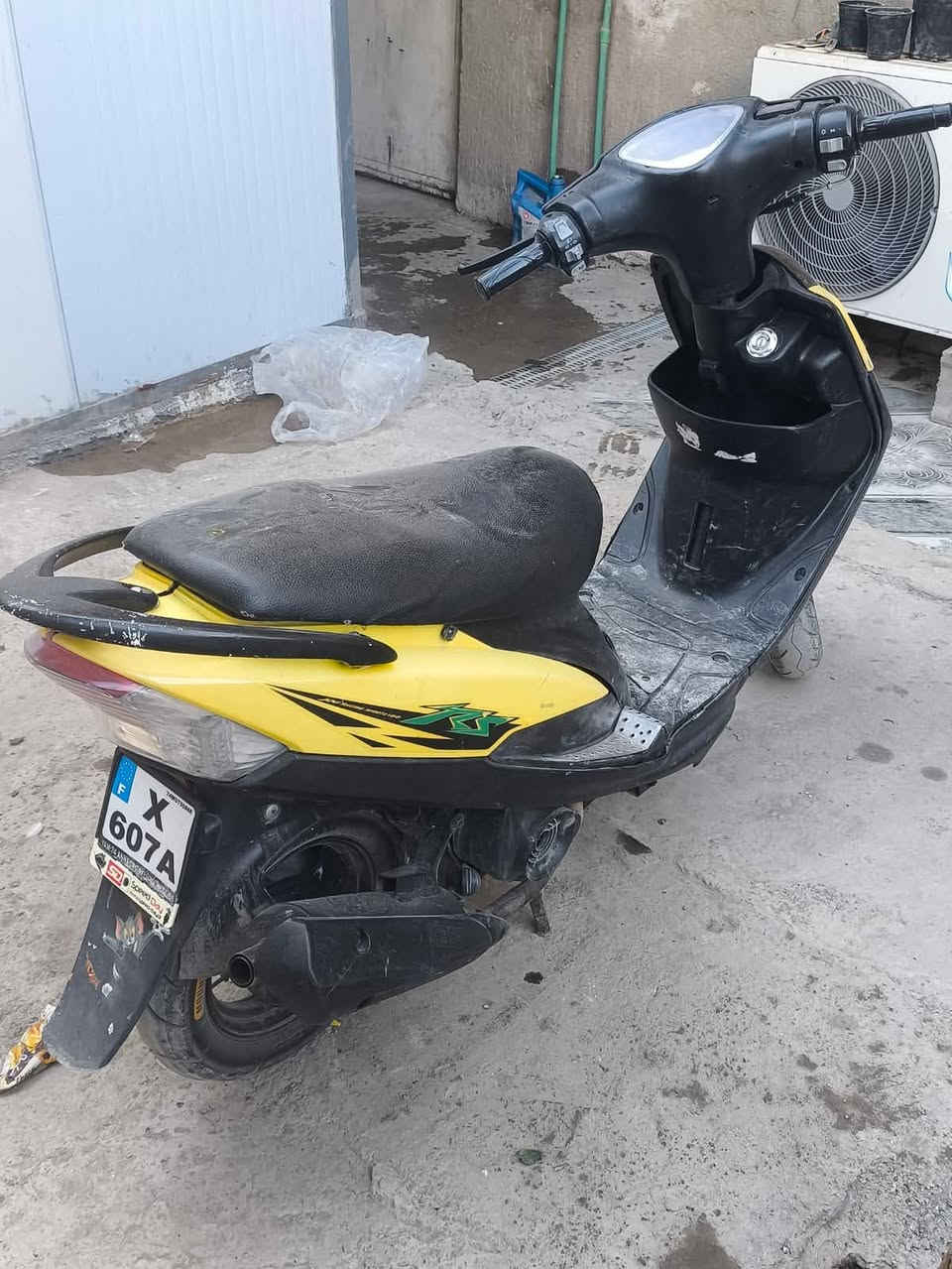 سلام عليكم 
درجة ماكس عدله 
مكينه 55رياضي 
درجة مرتبه حلوه مال العب مو دلفري 
كابريتر جديد
باتري جديد 
دبل جديد 
درجه مابيه نقص كلشي نضيفه 
مثل ما موضح بل صور فديو 
مكاني بغداد الدوره شارع زيتون شارع 25
رقمي واتساب ***********
غير متواجد فيس راسلني واتساب تدالل
