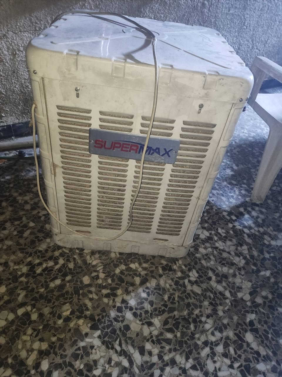 حجم واحد ونص مستعمله نص موسم بس جديده بعدهي بس الصوره ضالمتهه مكاني بغداد مدينت الصدر تقاطع الكياره رقم تليفوني ***********سعرهه قفل 80 الشراي يتصل أو واساب
