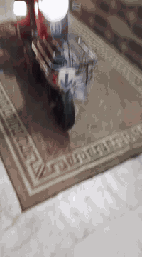 السلام عليكم
دراجه شحن للبيع حجم 14 بطاريات جديده  نضيفه. 
***********
