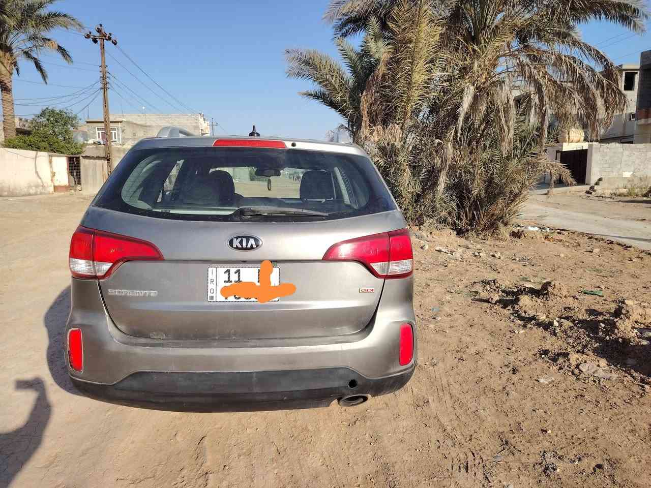 السلام عليكم للبيع أو مراوس حسب القناعة سورنتو مديل ٢٠١٥ مكينه ٤ سلندر جي دي اي كير مكينه مكفولة تبريد تدفئة شغال بيهه ٤ قطع صبغ ابيع احزام السعر ١٣٥ وبيهه مجال مكان ديالى بعقوبة اتصل ***********
