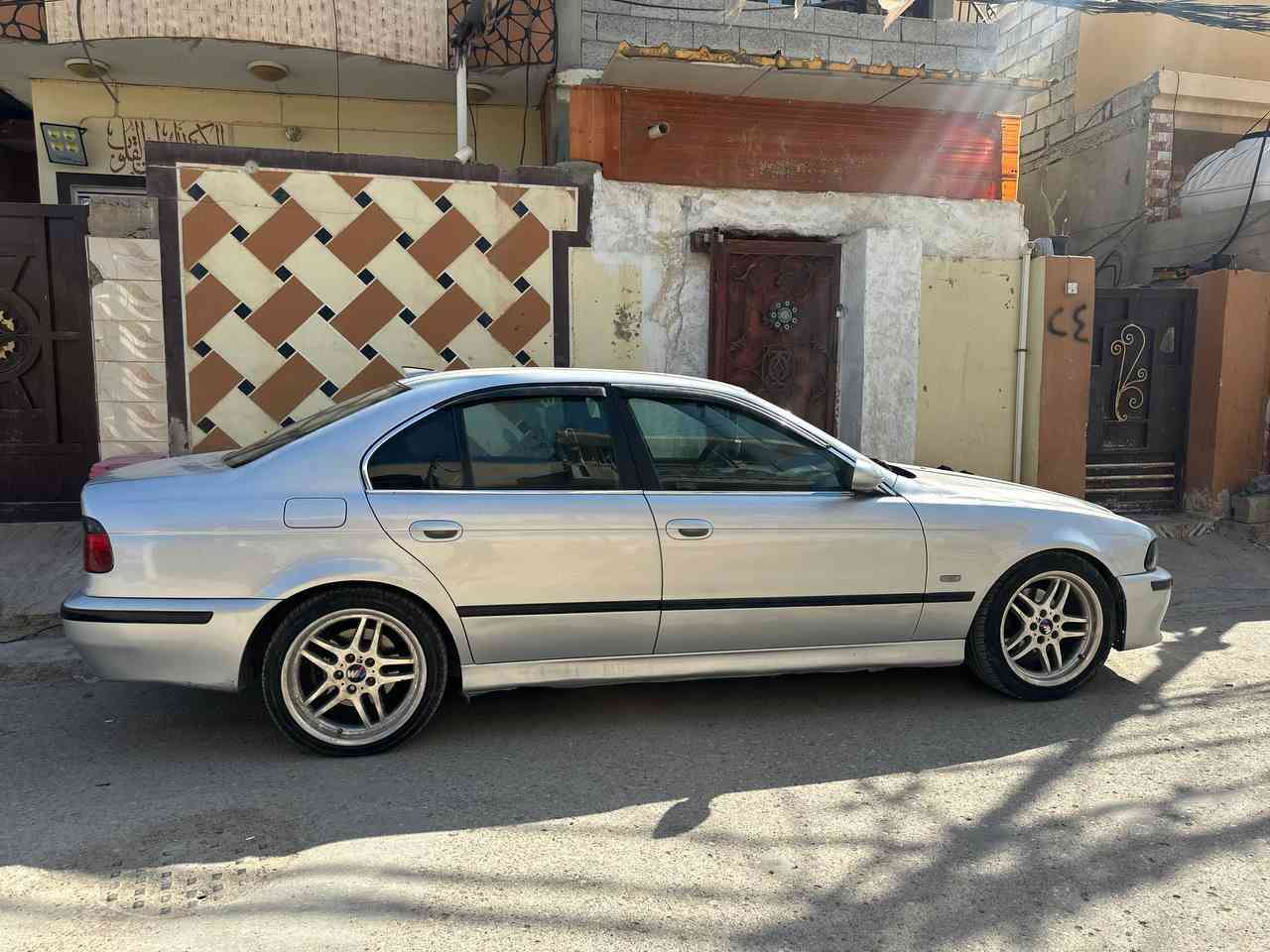 سلام عليكم 
من رخصه الادمن المحترم
للبيع 
BMW E39 528
موديل 2001
جام كهرباء ، مري كهرباء ، دعاميات m ، دركه m ، منظومه كزوز رياضي نظام بوابات صوت كلش مرتب ، سياره مرتبه كلش ومناقصها شي ، كهربائيات تدفئه وتبريد كلها شغال ، 3 انظمه قياده نورمال ، وسبورت ، وكير عادي ،محرك وكير كفاله ، سياره بيها رش كم قطعه ابيعلك احزام مكفوله من الحادث والمعجان ومكفوله من الشرعيات ، سياره رقم اربيل الجديد ، سنويه بسمي لحد 2029 ، هزه جديده تنتهي بشهر 2 تحويل شوكت متريد اروح احولك ، العنوان ديالى بعقوبه ، للتواصل 
***********
