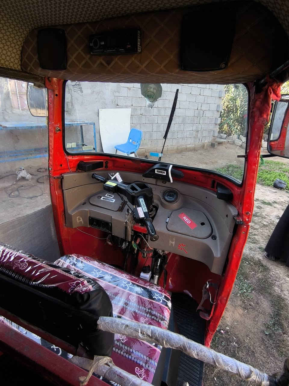 سلام عليكم اخون تكتك البيع موديل18  رقم وسنويه نكليزي بسمي  دوشمه  تخم تاير ماتخسر عليها ربع كبل الشارع مصبوغه عام الجماليه مكينه مكفوله لاتنقيص لاتبخير السعر 5/بيها مجال  مداور ثاني يوم ولباقي مذكور بل فيديو لعنوان كربلاء حي الساهرون ***********
