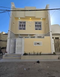 كربلاء المقدسة • حي العباس • ١٠٠م ٣غرف