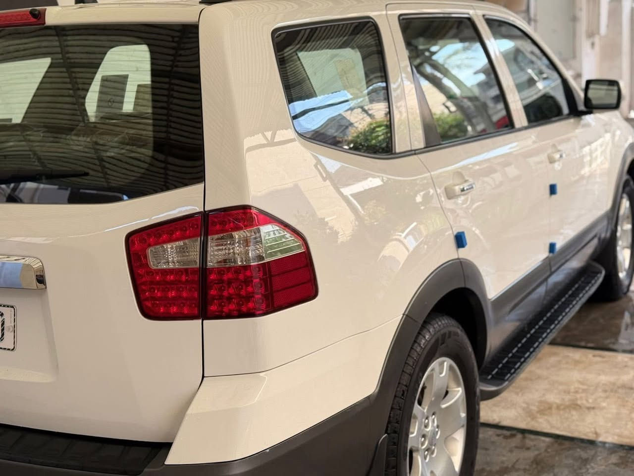 سلام عليكم البيع كيا موهافي وارد خليجي
مآخذها زيرو من 2012علىً ايدي ستخدام

ماشيه 66الف شرط الفحص سياره جديده 
شخصي موصفات 1/1 محرك 3800💪💪

فول موصفات شركه الدوليه العراقيه  ام الدمام

بصمه عدد 4 فور ويل دفع رباعي كشن جلد 

حار بارد فتحه سقف مسجل جنجر 6قراص 

باب خلفي شفط عدد ركب 7تبريد 3قطع 

السياره بعده بوضع الشركه ماشيه 66الف 

شرط الفحص السياره جديده تخم تاير شركه 

لايت زنون معه بلوجكتر زراك لايت شغال ستيرن

كهرباء خزن ذاكرة كشنات السياره جديده بعدها 

شبه زيرور مكفوله من كل نواحي ضربه صبغ تبديل 

بك لايت لد سبايدر خلفي كأمره حساس خلفي مري 

شفط نضم نحدار مري قلاب على بك السياره 1/1

رقم بغداد نكليزي 11 بسمي تحويل مباشر مكاني 

بغداد هاذه رقمي شراي يتصل 

‭0777 964 7455‬

‭0777 964 7455‬
