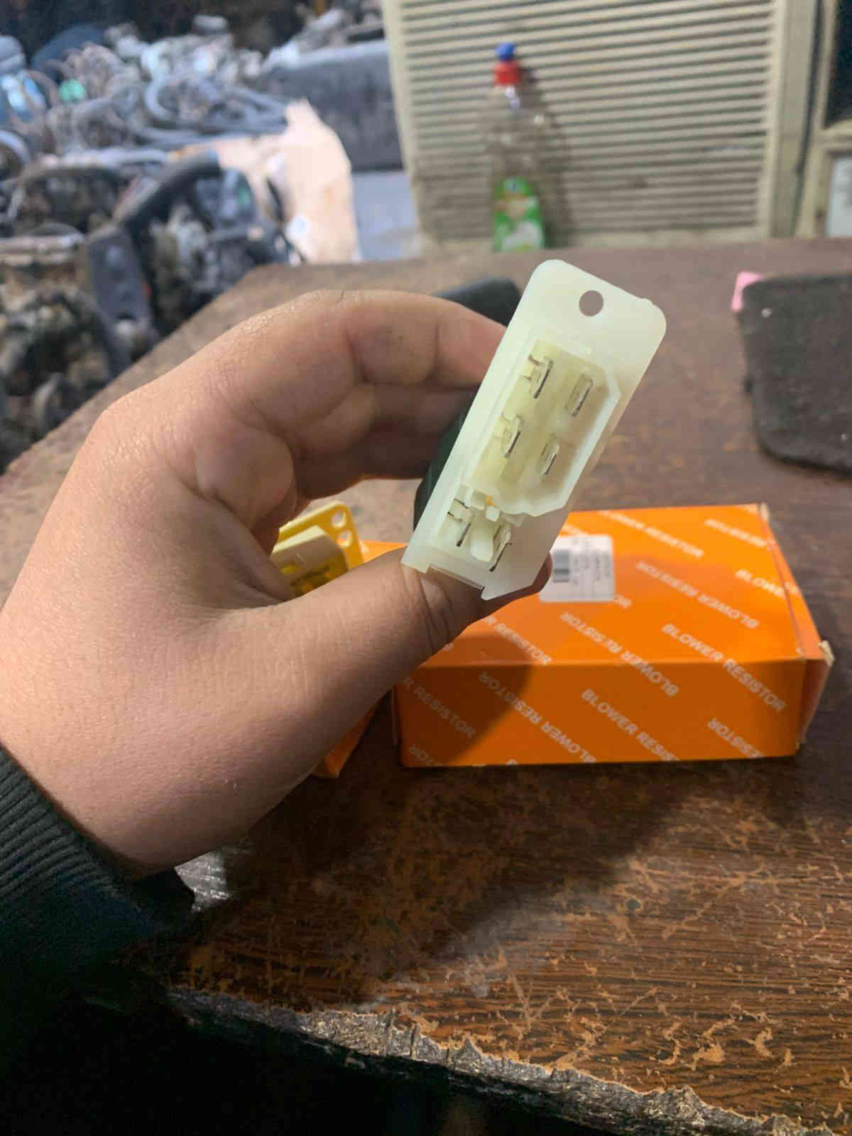 محلات عمر سعد
اغراض اوبل 🇩🇪

(فكترا، استرا، كاديت، اوميكا، بزون) 

العنوان📍: الموصل، البيع المباشر، الجانب الايسر. 

رقم الهاتف☎️: ***********
