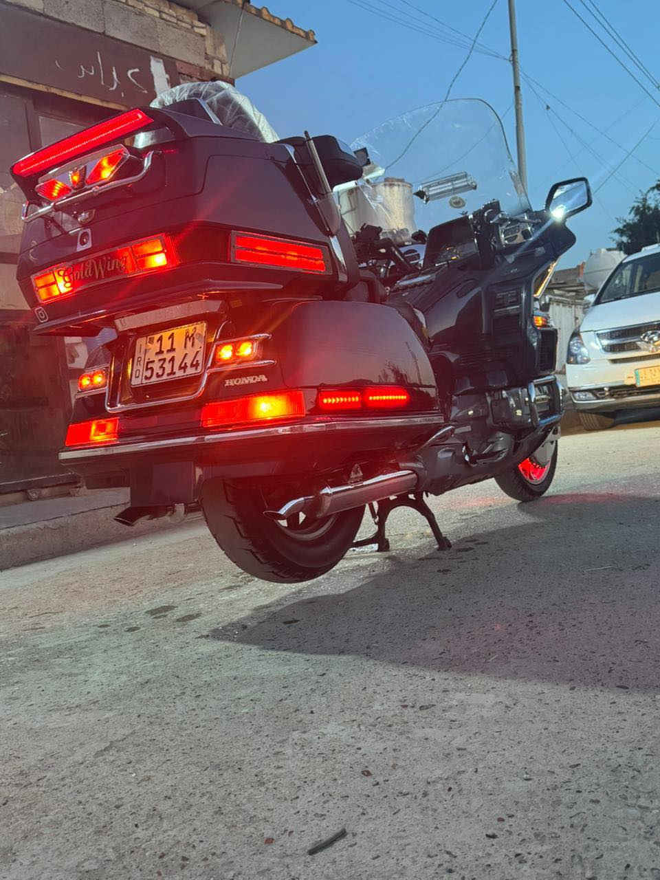 السلام عليكم شباب كولدن البيع 1500 كفاله عامه من كلشي كلج ما مفتوح مديل 1989 رقم اوسنويه تحويل مباشر السعر 36 وبيه مجال حك الجيه واني خادم رقمي ***********
