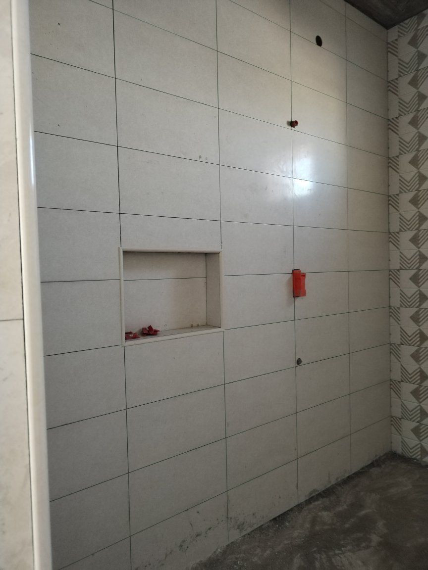 خلفه سيراميك جدران وارضيه متفرغ حاليا
***********
