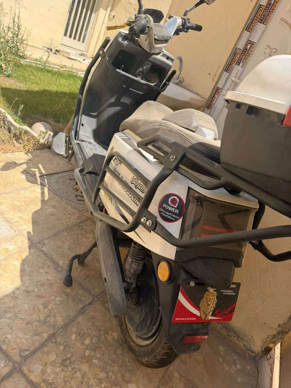 سلام عليكم شباب عدنه هاي دراجة مشتريهه جديده مستخدمه اقل سبوعين مستعجلين على بيعتهه سعرهه ٨٥٠وبيها مجال شاهد الله بعدهه جديه وكلشي يشتغال بيهه***********
