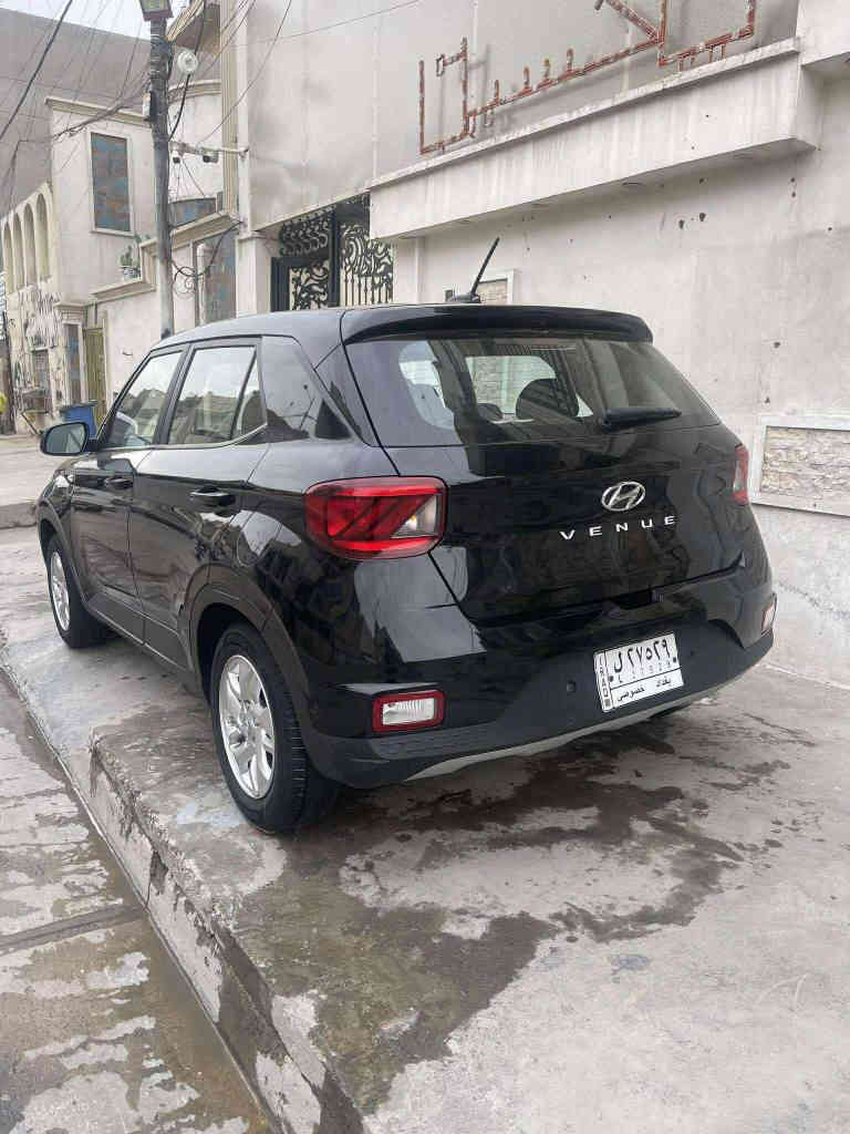 السلام عليكم 
هونداي فينو 2023
#للبيع_او_مراوس
محرك 1600 دبل نوزل 
رادار 
تحكم استيرن
شاشه كار بلاي
سياره خير من الله مناقصها شي
صرف بانزين قليل
وارد امريكي مبدل بنيد بيها الايرباكات سليمه
الرقم والسنويه جدد
بيها هزه تحويل شوكت ميعجبك
سعرها 137 وبيها مجال
رقمي *********** بغداد, العراق
