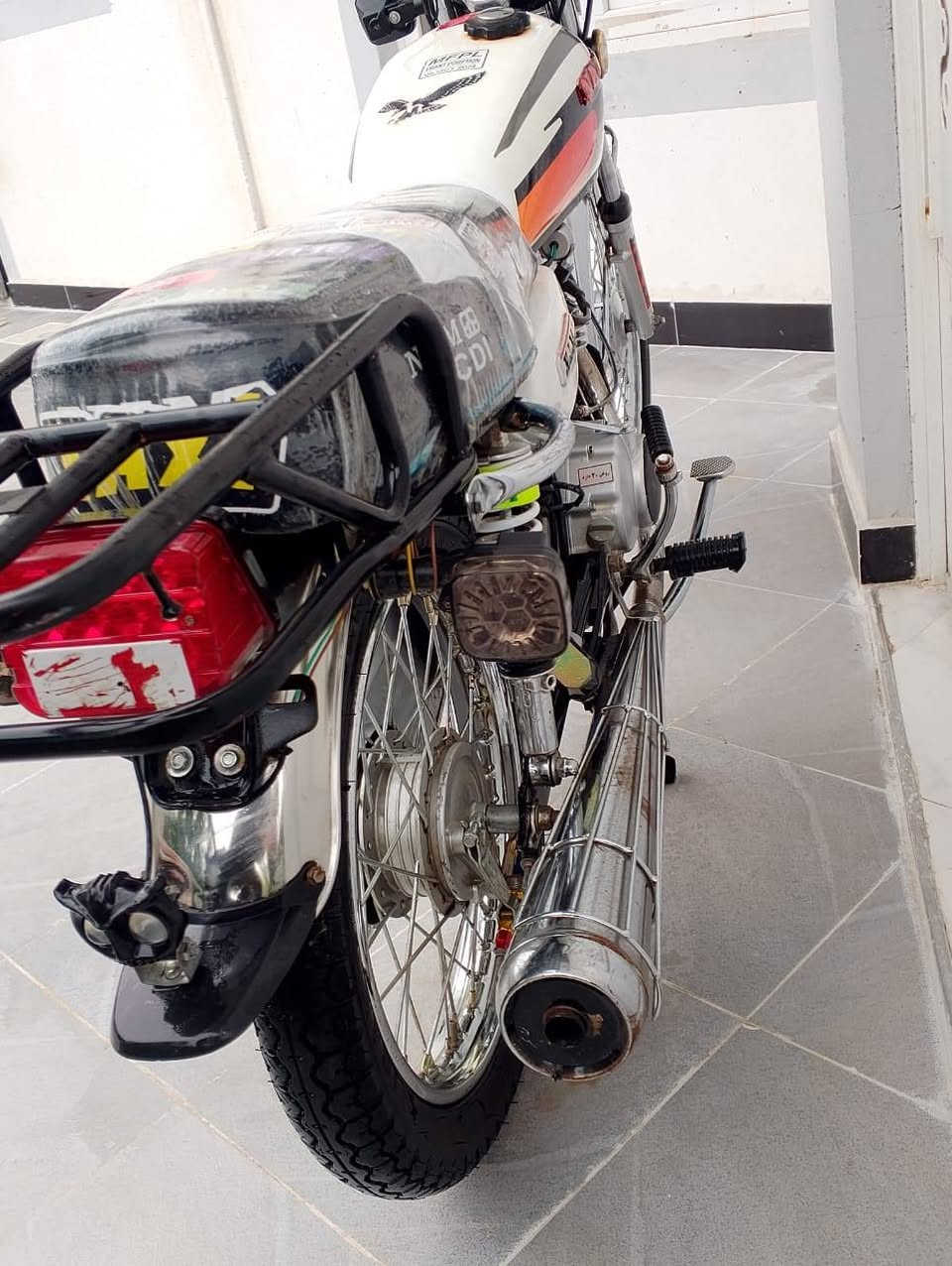 سلام عليكم دراجه نامه للبيه اورق كمله موديل 2025 سعر 550 وبيه مجال قليل مكاني ديالئ  لخالص هاذه رقمي بي واتساب واتصال ***********
