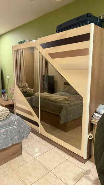 غرفة تركيه للبيع اخذناهه من اياصوفيا  للاستفسار
***********
