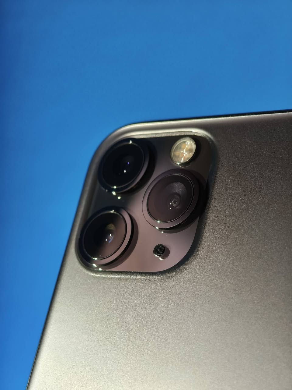 ⊰⁦◉⁠‿⁠◉⁩⊱
⊰ ايفون 11 برو ⊱
⊰ ذاكرة 256 ⊱
⊰ بطارية 75 ⊱
⊰ نموذج N ⊱
⊰ تك سيم ⊱
⊰ نورمال ⊱
⊰⁦ نضافة 100 ⊱
⊰⁦ بل واقع احلى من الصور ⊱
⊰ بيع فقط ⊱
⊰ خاص موجود ⊱
⊰⁦ تعاليق ما متواجد ⊱


**إذا كنت صاحب هذا الإعلان وتريد حذفه لأي سبب، رجاءا أرسل رسالة إلى الدعم الفني**