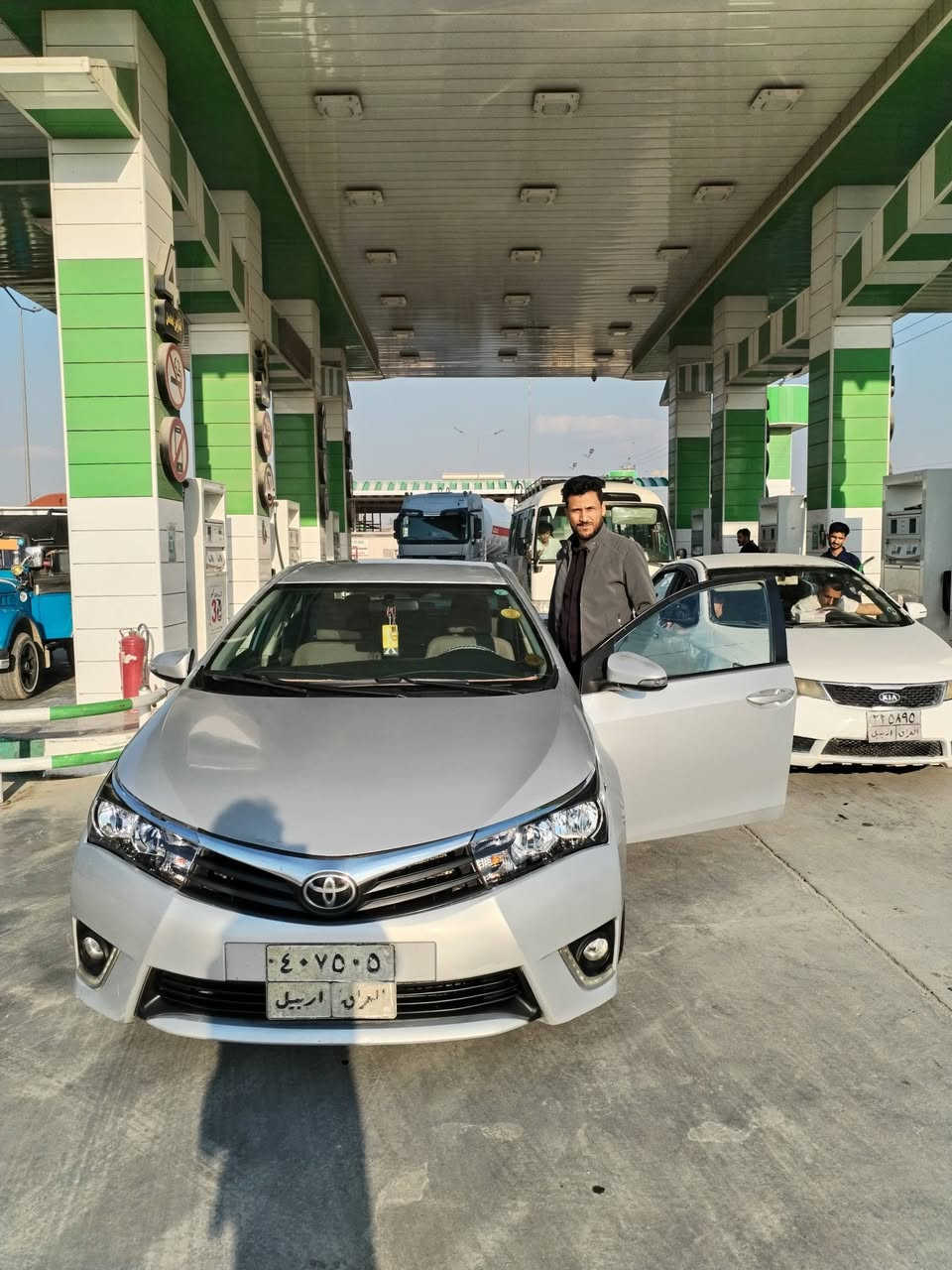 سلام عليكم كورلا خليجي موديل 2015بيه جاملغ المامي تبديل اصلي بيه رصعات بل قماره اثر حالوب بصيط مخرك كير ع وضع الشركه ماشيه 200الف بلاد بيع مستعجل السعر 125او بيه مجال للشراي العنوان واسط ناحيه الشحيميه ***********
