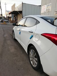 النتره ١٢ خليجيه بيها قطع صبغ سونار موجود بصور سياره جاهزه سعر ٩٥و. وب...