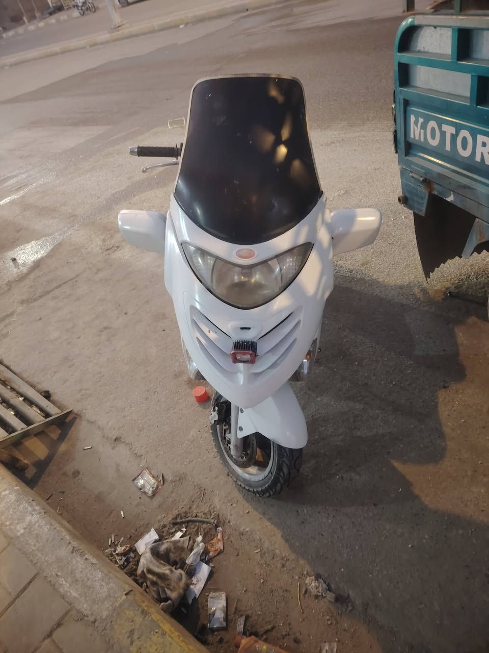 سلام عليكم  تراجه كايمكو نضيفه مثل ما واضح بل صوره تصال واتساي ***********
