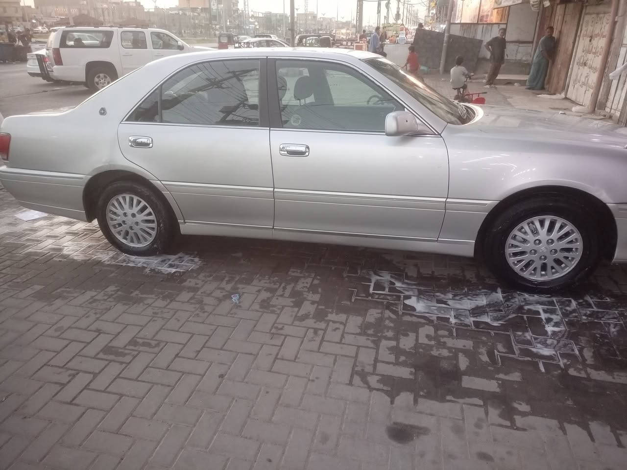 ملكه ادوات مكصوصه محرك كير دواخل سود تبريد مايشتغل حدأدية نص ونص متومه سليمانيه السعر 24قفل مكان البصرة أو مراوس ***********
