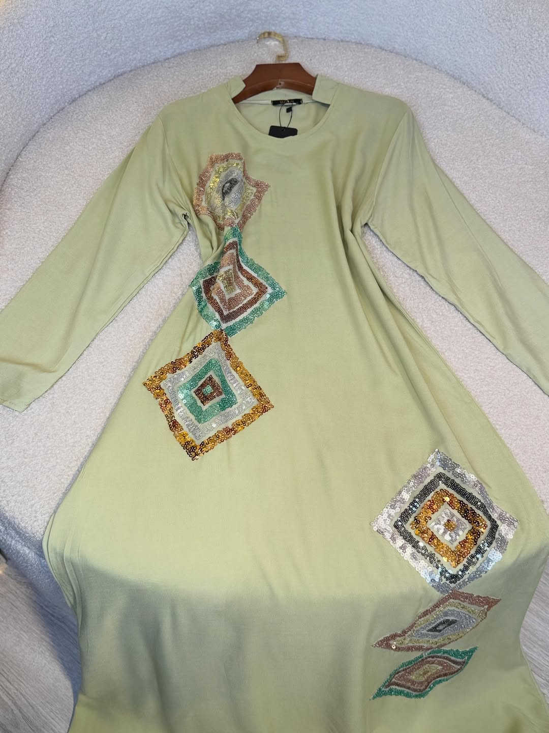 الــسعر13الـف✨🤎
القياسات(L,xl,2x,3x)

للحجز و الاستفسار التواصل على الأرقام واتس اب 

***********
***********
***********
***********

توصيل بغداد  5000
توصيل محافظات  5000
