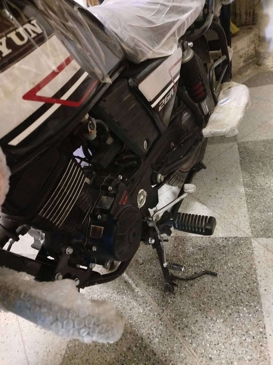 السلام عليكم من رخصة صاحب الكروب // دراجه دايوان موديل 20 اوراق اصولي الدراجه جاهزه من كلشي الحلال جديد تجي وشوف بعينك احله من الصوره سعر مليون و 300 مكاني كربلاء الحر  ***********
