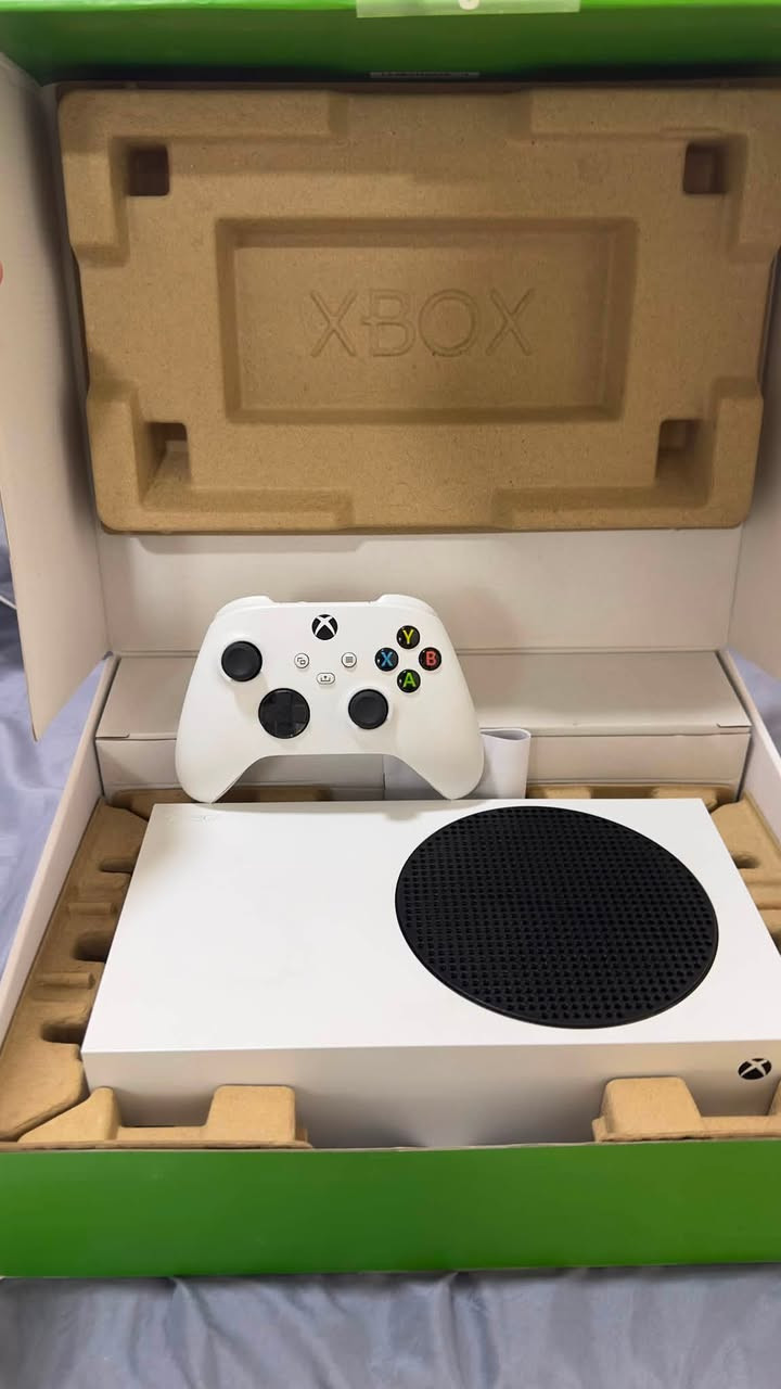 Xbox series S اصدار  
جهاز نضيف كلش استخدام قليل بعده بي ريحة مايكروسفت 
متوفر كيبورد k617 سعر 40
السعر الجهاز 425


**إذا كنت صاحب هذا الإعلان وتريد حذفه لأي سبب، رجاءا أرسل رسالة إلى الدعم الفني**