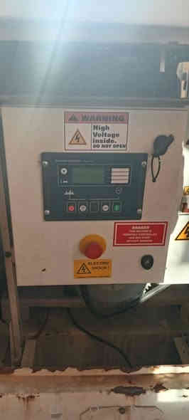 مولدة بيركنز ٢٠ كيفي كاتم بزون نظيفه جدا سيت بلادي للبيع بغداد *********** السعر ٢٨ ورقة
