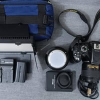 نيكون ٥٢٠٠ • عدسة ١٨-٥٥ • عدسة ١٨-١٤٠