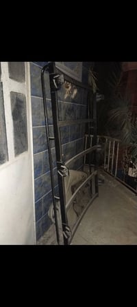سيبايه ليلى علوي للبيع لاندكروزر قديم  رقم الهاتف  ‏‪0770 791 7921‬‏