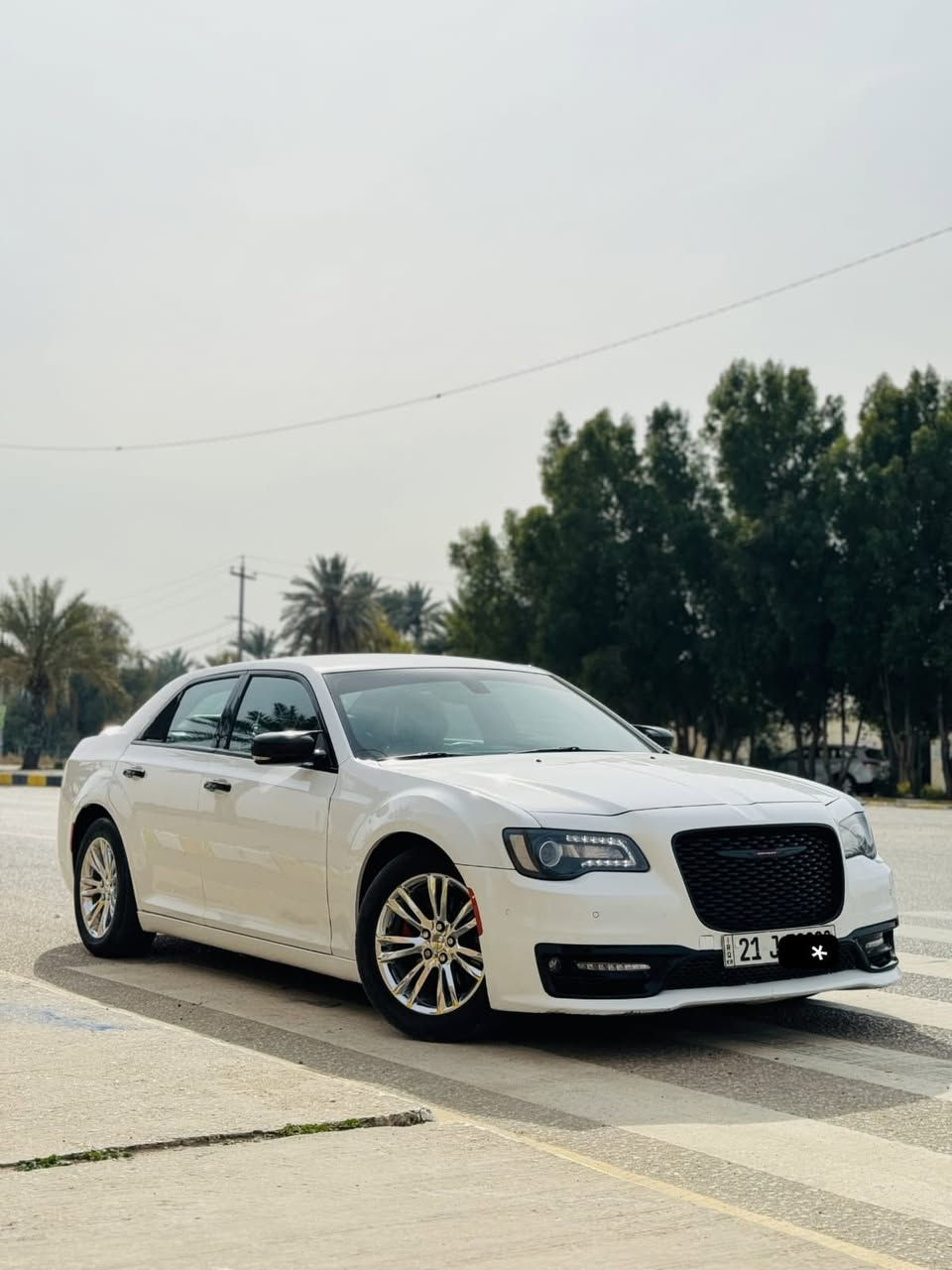 السلام عليكم
كرايسلر اوباما موديل 2021 S
وارد امريكي تو ويل 
فول مواصفات من عدا الفتحه 
رادار جانبي + هيتر بل مري
كشن جلد تطريز S + كهربائي 
بصمه ابواب 
شاشه كبيره 
محرك 6 سلندر 3600 
باقــي المواصفات معروفه S 
سياره رقم سليمانية   
حادثها باب مصلح وباب مبدل
   سياره جديده ✅ 
*********** للتواصل واتساب
