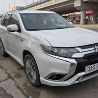 اوتلاندر ميسوبشي • ٢٠٢٢ • هايبرد بلوج ان