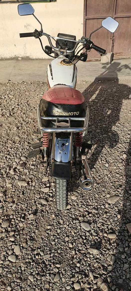 دراجه للبيع موديل 19 بدون أوراق السعر 250 مكاني حمرين ***********
