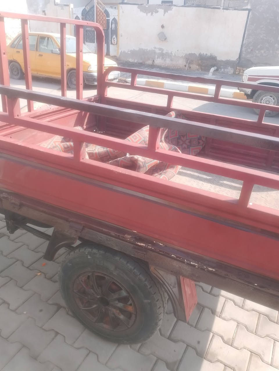 ستوته البيع بدون وراق كفلك عشائرين سعر650 بيه مجال حك جبيه خذ تراي وين مايعجبك مكاني روابه ***********
