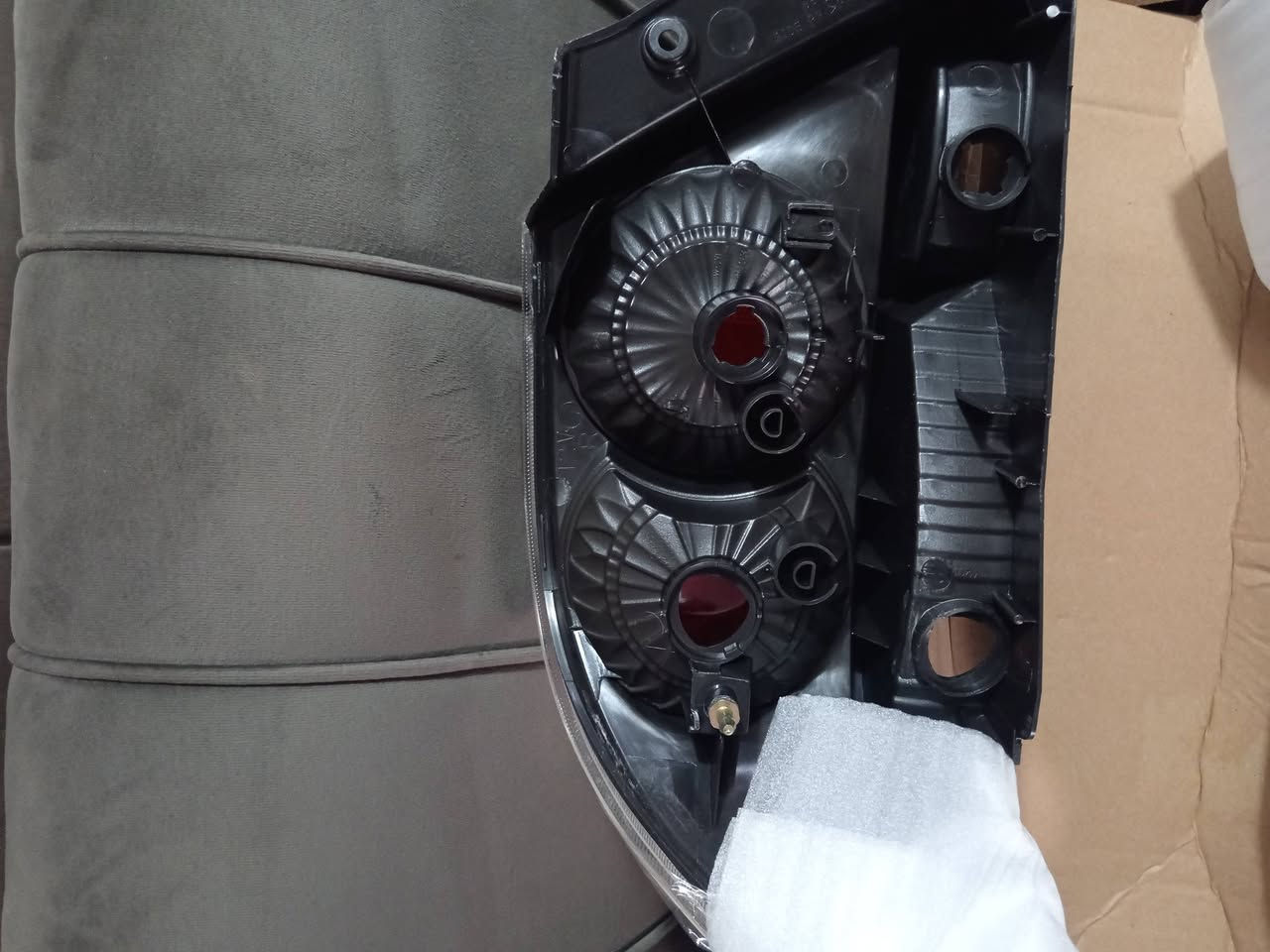 يتوفر لايت + بك لايت لانسر صيني درجة اولى عالشد والفحص جملة مفرد للاستفسار الاتصال بالرقم *********** او المراسلة عالواتساب يوجد توصيل لجميع المحافظات
