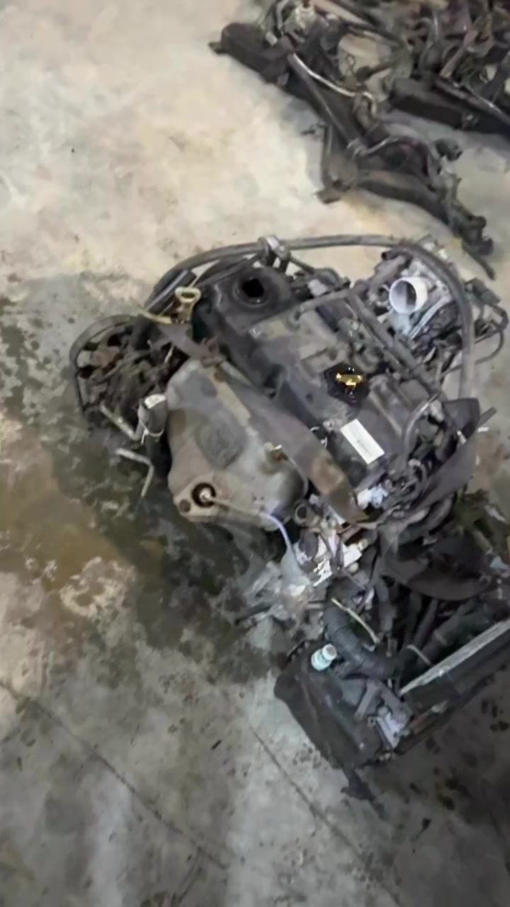 غير النضيف مانستورد
مكاين قبق اسود ياباني من امه مال جنايه 
بل باكيت
مكاني ديالى بعقوبه الصناعه الثالثه محلات ابو يوسف 
***********
